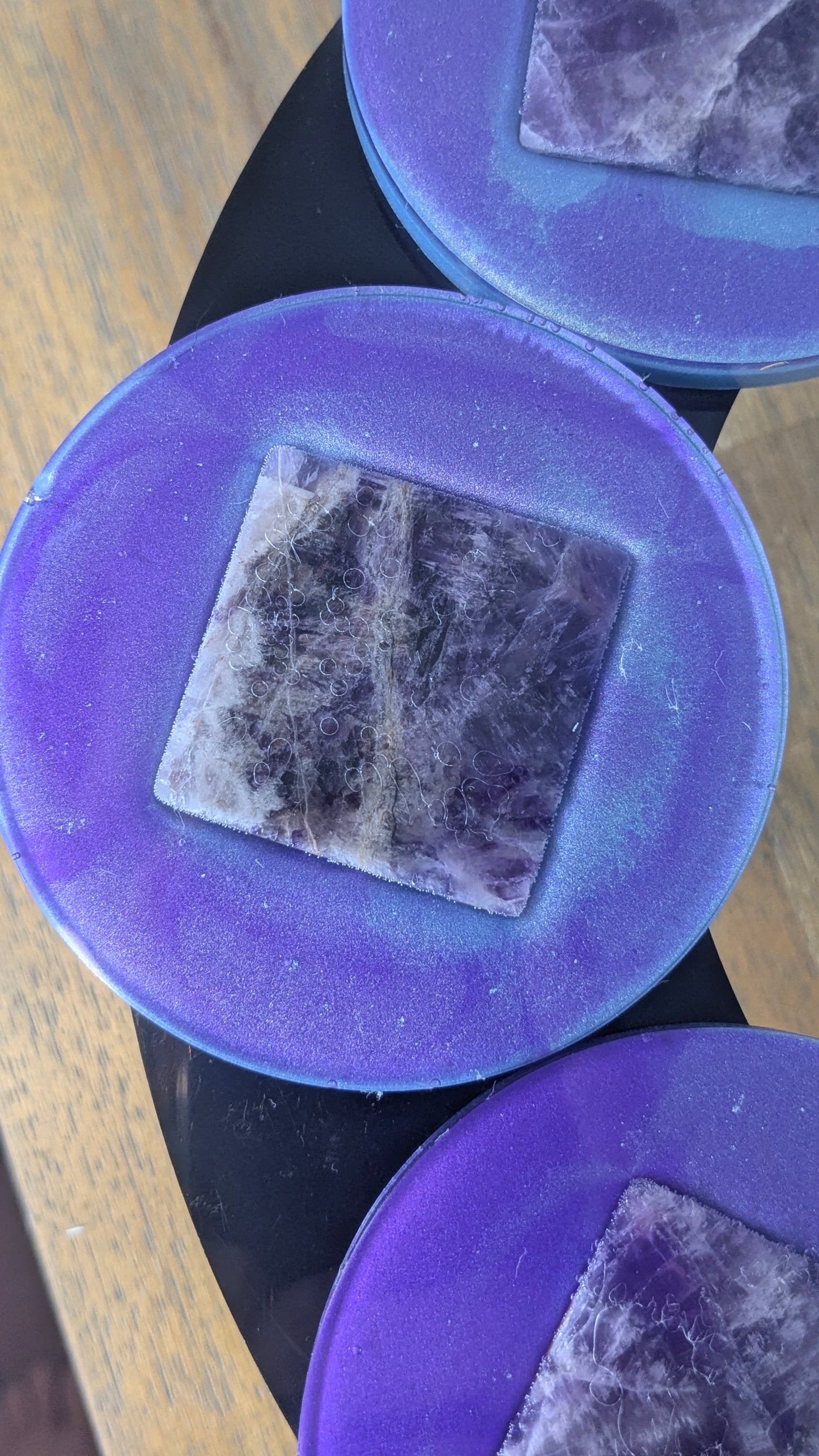 Violet Pillar Coasters — Resin Rounds with Raw Amethyst Slabs (Set of 4)