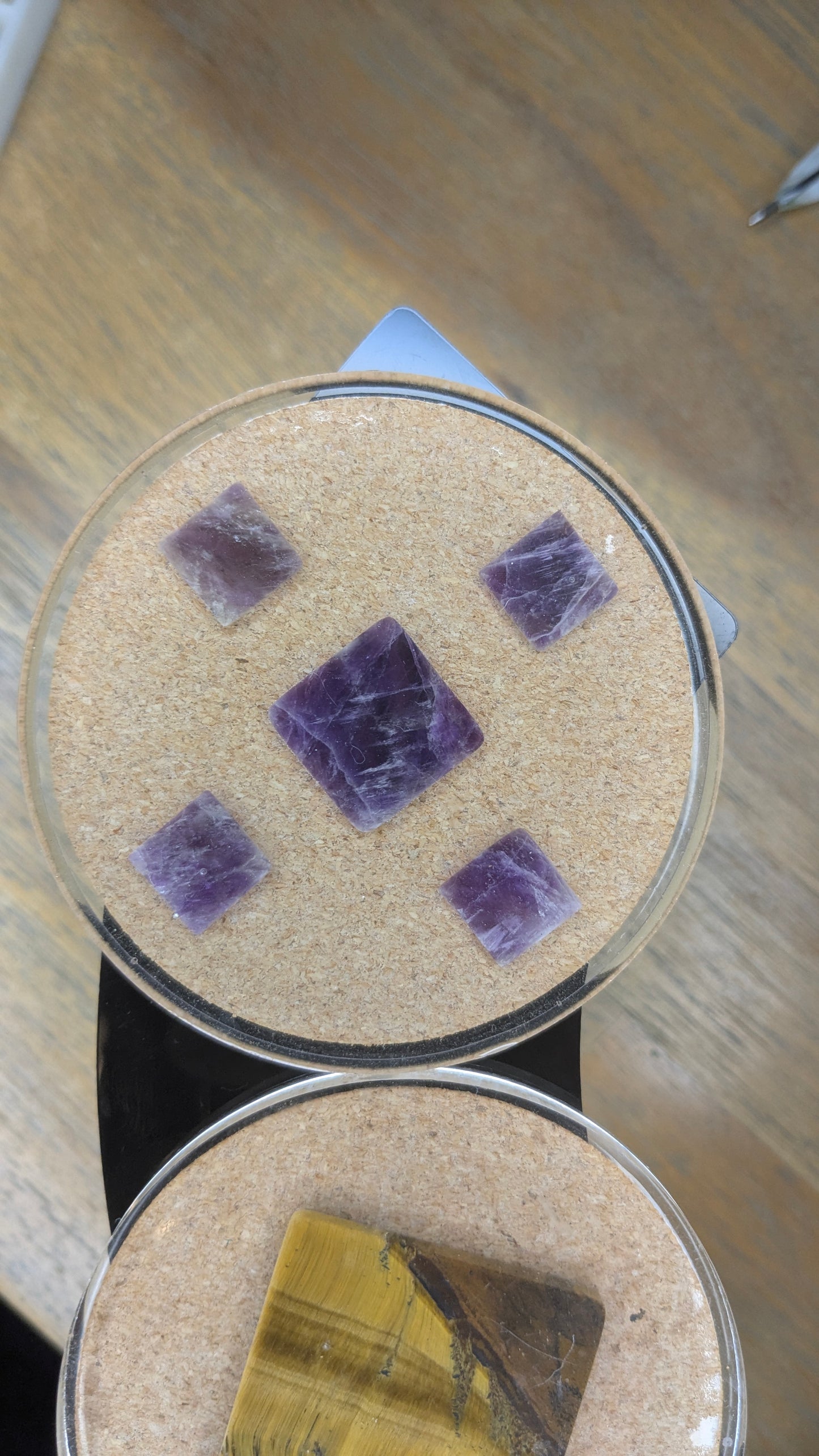 Stone Grid Coaster Set — Crystal-Embedded Resin Discs with Amethyst & Tiger’s Eye (Set of 4)