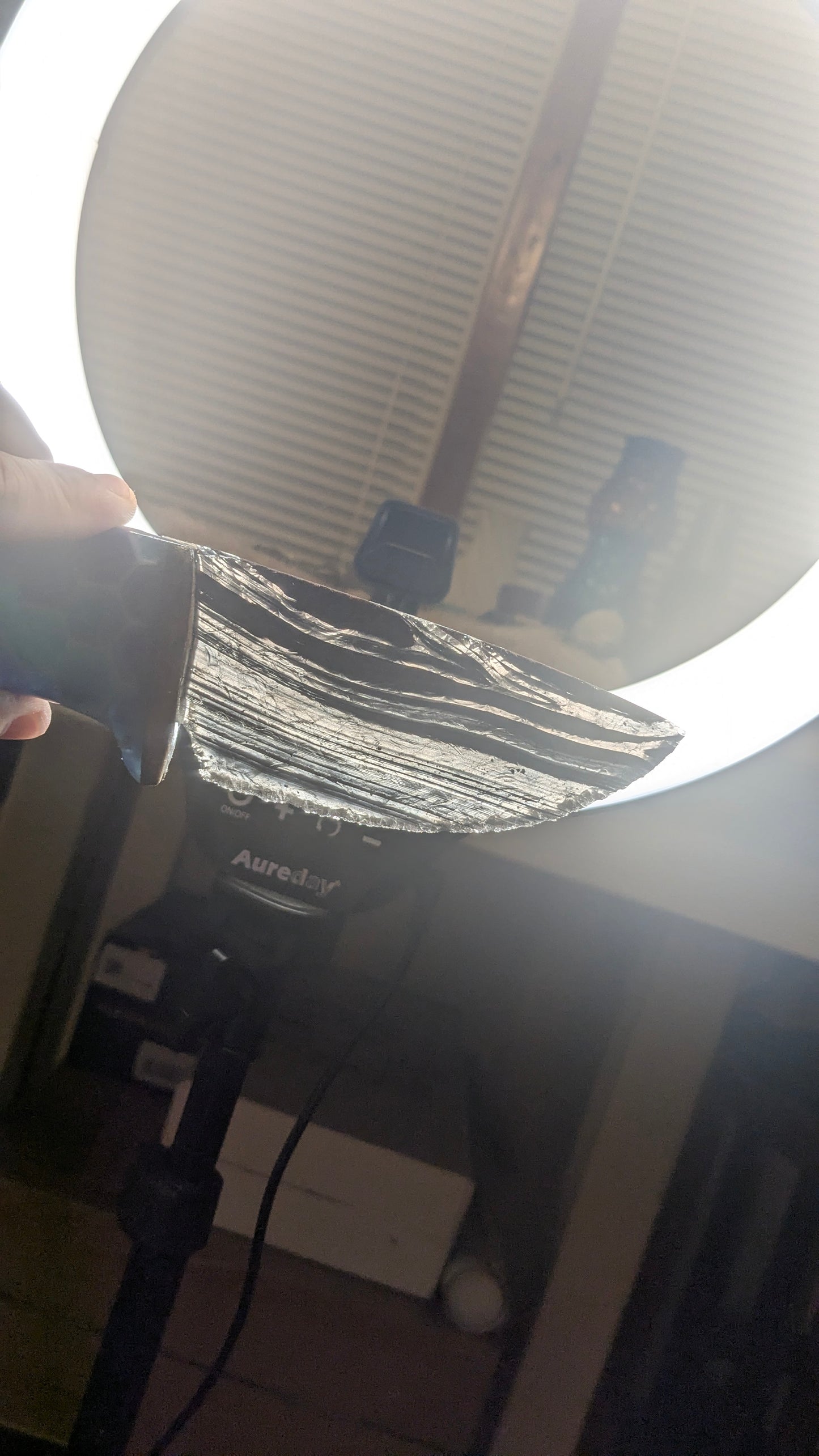 Bloodlight Echo – Triple Flow Obsidian Blade with Glowing Honeycomb Handle & Resin Stand