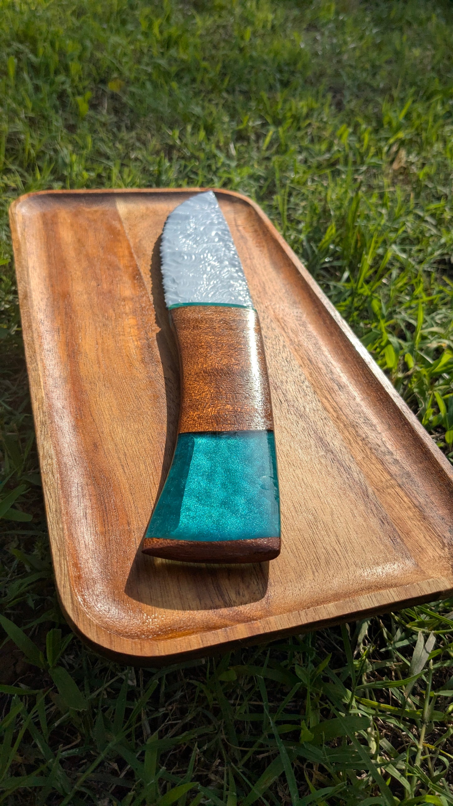Shogun’s Prism – Fused Black and White Glass Ceremonial Knife with Cherry Wood, Ocean Resin, and Quan Yu Pendant